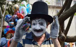 Pactú, mimo de Cuernavaca, expresión silenciosa que inspira el arte popular