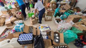 Voluntarios del DIF Morelos organizan ayuda humanitaria enviada a Puebla, Veracruz e Hidalgo tras intensas lluvias