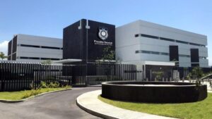 Elementos de seguridad estatal y federal participan en operativo de rescate en Morelos que liberó a una mujer secuestrada.