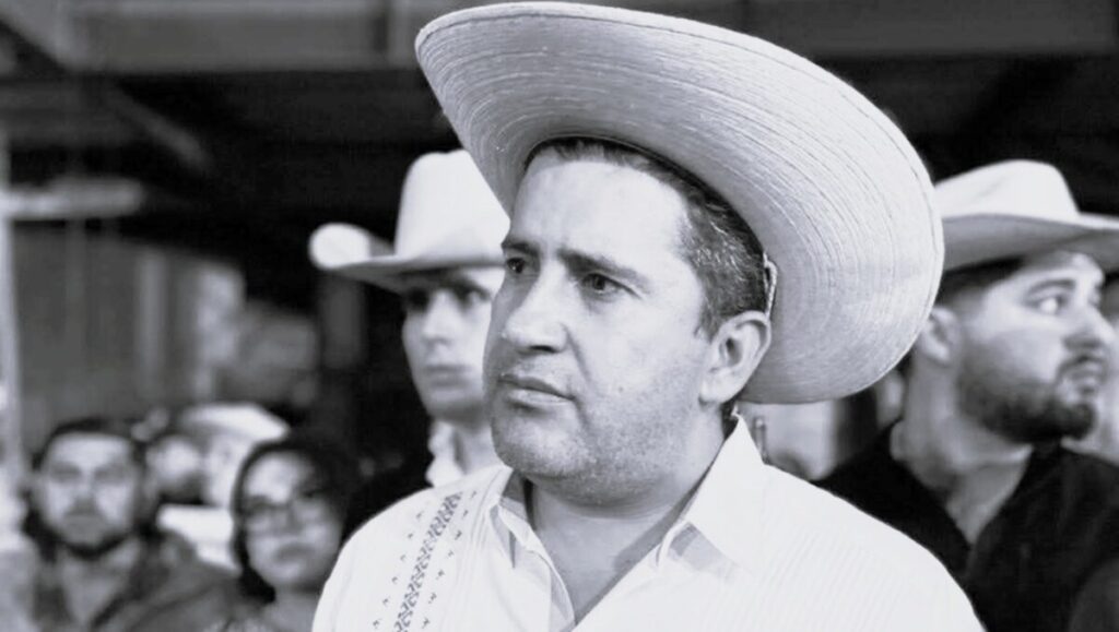 Plaza de Uruapan acordonada tras el asesinato del alcalde Carlos Manzo durante la celebración del Día de Muertos.