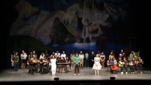 Jóvenes en Morelos participan en actividades artísticas del COBAEM que fortalecen su formación integral y su desarrollo creativo.