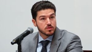 Representantes de Nvidia durante un foro sobre inteligencia artificial en México.