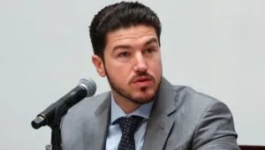 Representantes de Nvidia durante un foro sobre inteligencia artificial en México.