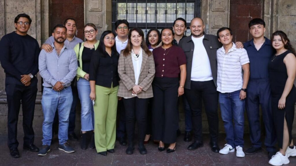 Críticas al uso político y la falta de transparencia en la convocatoria del Premio Estatal de la Juventud 2025 impulsado por el gobierno de Morelos.