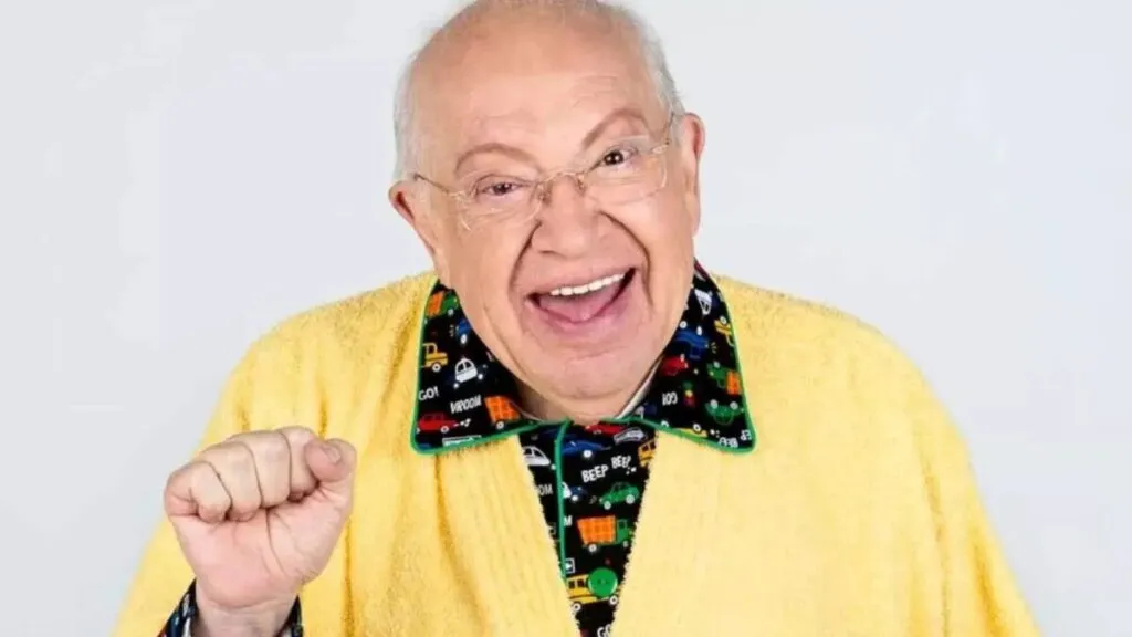 Retrato conmemorativo de Eduardo Manzano destacado por su legado en la comedia mexicana