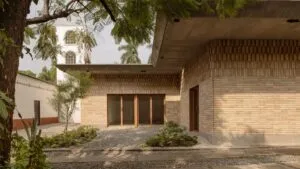 Temixco muestra un estudio artístico diseñado para aprovechar la luz natural y el entorno del río Apatlaco