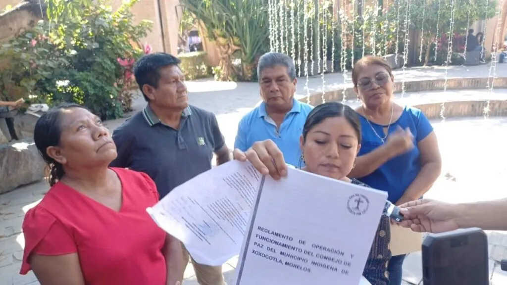 Escena urbana de Xoxocotla afectada por violencia política y ataques recientes
