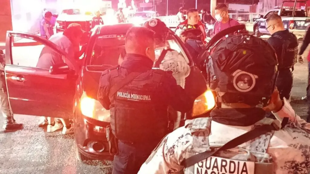Autoridades resguardan zonas urbanas de Cuernavaca y Jiutepec tras hechos violentos que dejaron un muerto y varios heridos.
