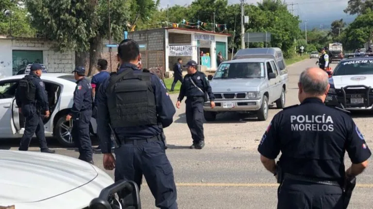 Hombres asesinados y policías heridos tras ataques armados en distintos municipios de Morelos