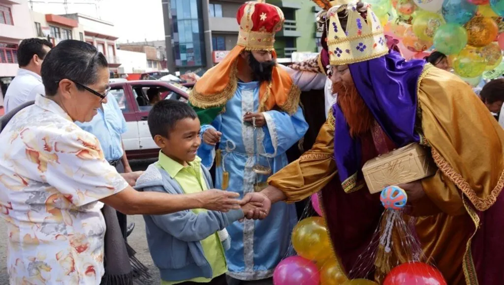 Reyes Magos pueden elegir juguetes que estimulen desarrollo infantil y salud física y mental, recomienda Niñez Morelense.