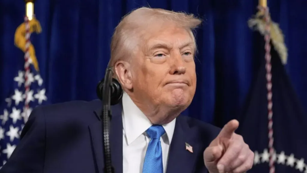 Trump advierte ataques en tierra contra cárteles en México y otros países