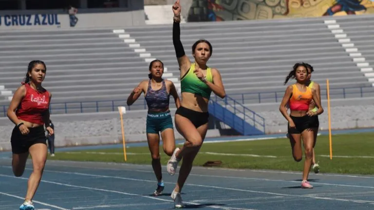 Delegación de 72 atletas de Morelos competirá en fase regional de atletismo en Toluca