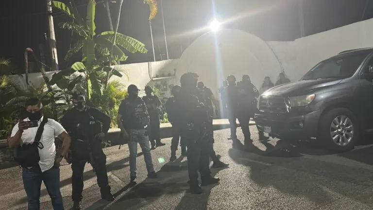 Elementos de seguridad resguardan zona tras ataques armados en distintos municipios de Morelos