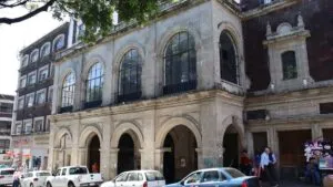 Teatro Ocampo en Cuernavaca durante evento cultural con público asistente en 2025