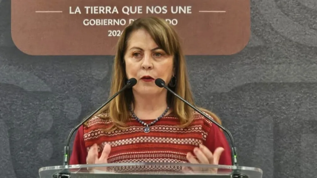 Margarita González Saravia durante anuncio oficial sobre seguridad en Morelos en medio del debate por feminicidios en el estado