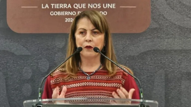 Margarita González Saravia durante anuncio oficial sobre seguridad en Morelos en medio del debate por feminicidios en el estado