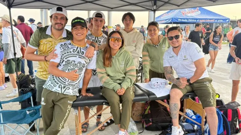 triatletas de Morelos compitiendo en triatlón durante clasificatorio rumbo a la Olimpiada Nacional Conade