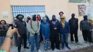 estudiantes de la UAEM denuncian hostigamiento durante paro en facultades de Morelos