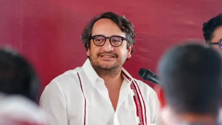 Andy López Beltrán enfrenta crisis política interna dentro de Morena tras su salida de la dirigencia nacional