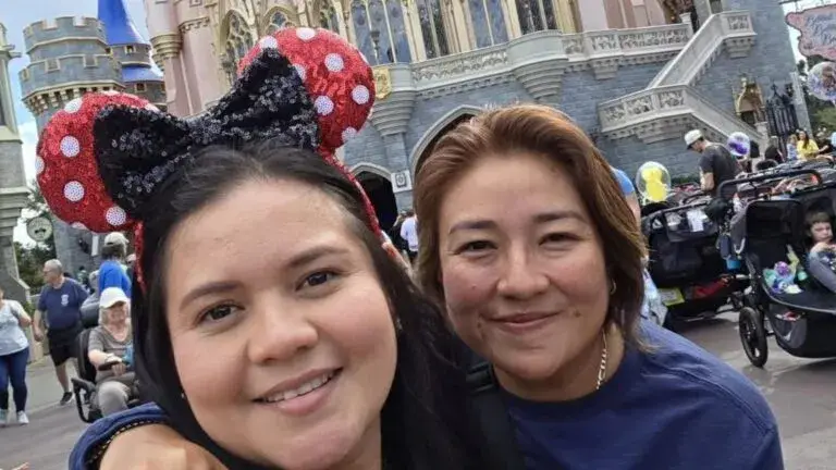 JULY PELÁEZ Acapulco viaje Disney polémica nómina pública denuncias