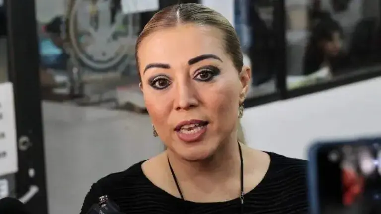 Penélope Picazo obtiene suspensión provisional mientras enfrenta investigaciones por presunta corrupción y cobro de moches