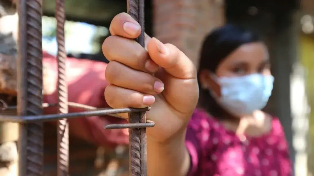 Celebración comunitaria relacionada con casos de matrimonio infantil en zonas rurales de Guerrero