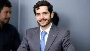 Senado con el caso del hijo de Manuel Añorve como el familiar mejor pagado de la Cámara alta
