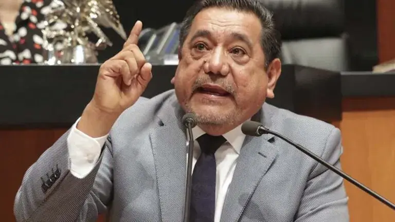 Félix Salgado durante un mensaje tras el rechazo de Morena a su registro