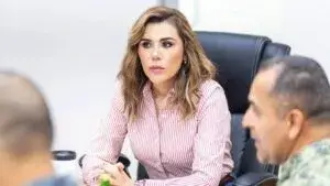Marina del Pilar enfrenta cuestionamientos tras la difusión de un nuevo audio sobre presuntos contactos con autoridades estadounidenses.