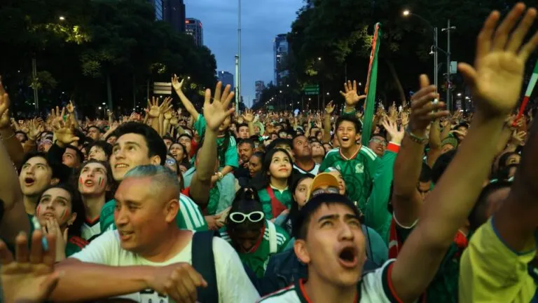 Zona de celebración donde ocurrió la tragedia por asfixia durante los festejos del Mundial