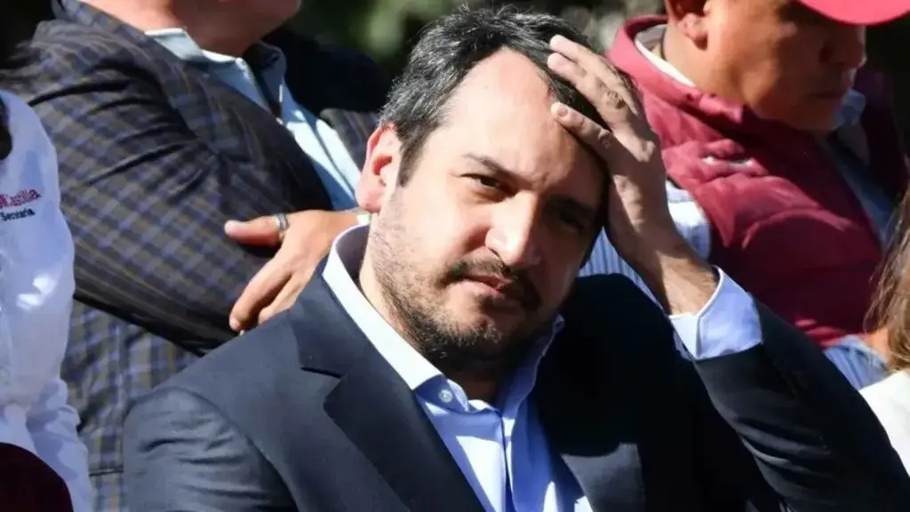 Andrés Manuel López Beltrán reclama a Donald Trump por el retiro de su visa estadounidense y cuestiona a Marco Rubio