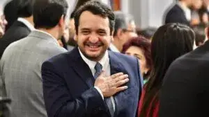 Morena defiende a Andy López Beltrán tras la cancelación de su visa y acusa una posible injerencia estadounidense