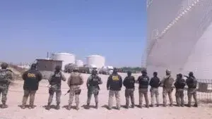 Refinería clandestina en Tamaulipas vinculada con procesamiento ilegal de combustibles.