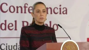 Claudia Sheinbaum enfrenta cuestionamientos por negar su compromiso de campaña contra el fracking y abrir la evaluación de esta técnica.