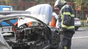 Accidente en la México-Toluca con dos muertos en un BYD King
