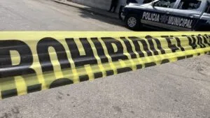 Mujer quemada viva en Tepalcingo muere tras ataque con combustible investigado como feminicidio