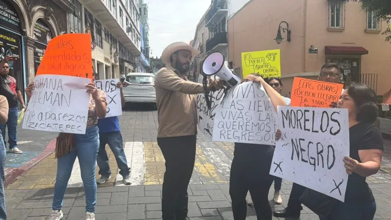 Tania Valentina cuestiona el ejercicio de recursos públicos tras bloqueos y protestas en Cuernavaca