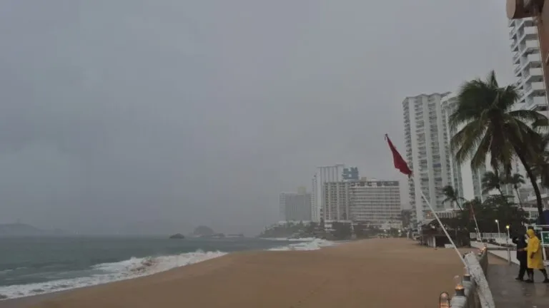 Tormenta tropical Rachel amenaza con lluvias intensas, oleaje elevado y fuertes vientos en las costas del Pacífico