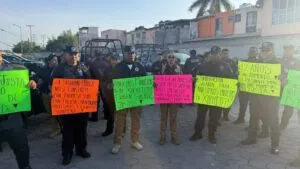 policías de Jiutepec, Cuernavaca y Xochitepec exigen mejores salarios y atención médica en Morelos