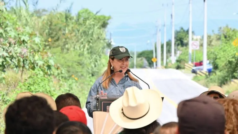 Gobernadora Margarita González Saravia defiende cifras de seguridad tras violencia en Totolapan