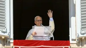 Diagnóstico de cáncer pulmonar del papa León XIV y seguimiento médico en el Vaticano