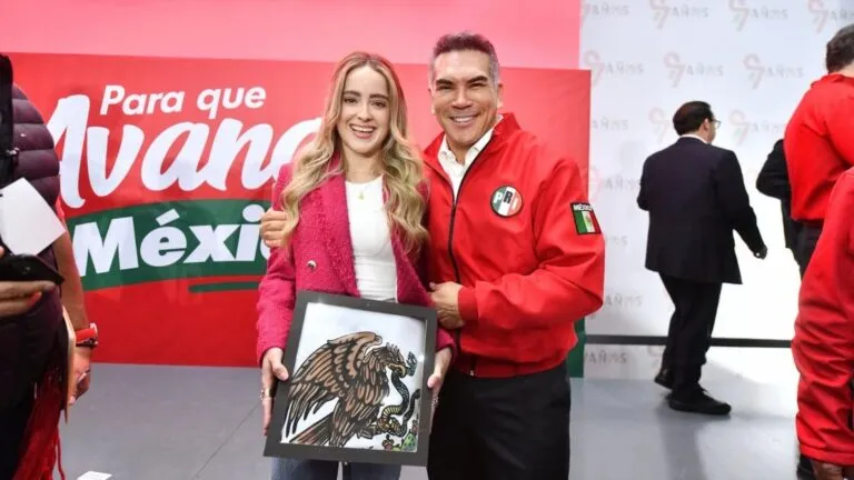 Karla Ayala fue vinculada a proceso por abuso de autoridad tras exigir parte del salario y aguinaldo de una colaboradora