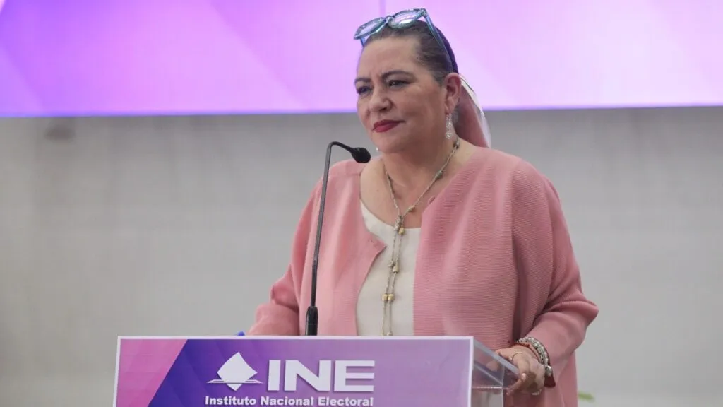 Guadalupe Taddei enfrenta cuestionamientos por vínculos de su chofer con una empresa proveedora del INE